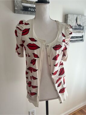 INC International Concepts Cream Short Sleeve Cardigan with Red Lip Print